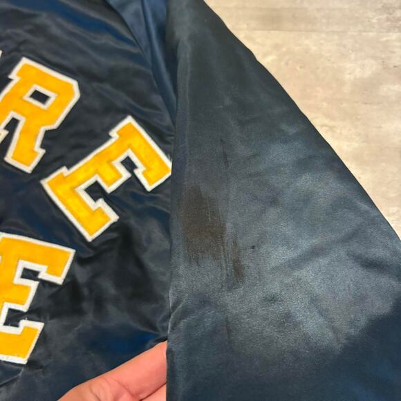 Vintage 1980s notre dame satin - Picture 8 of 8